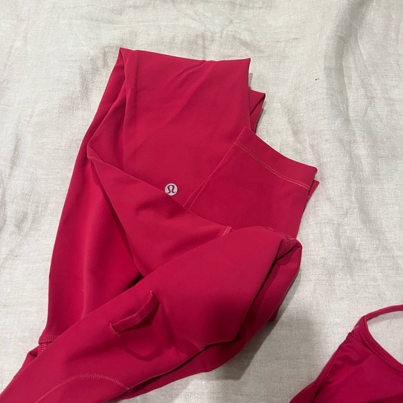 Lululemon Wunder Train Set Size 6 - Picture 5 of 5